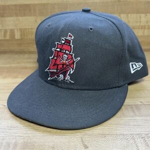 Tampa Bay Buccaneers Hat Cap Fitted Mens 7 1/2 Grey NFL Football New Era